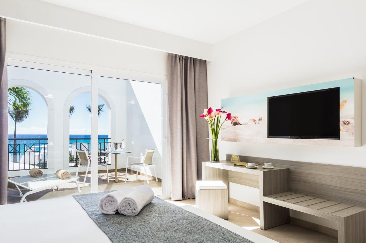 Royal Palm Resort & Spa (Adults Only) Playa De Esquinzo Bagian luar foto