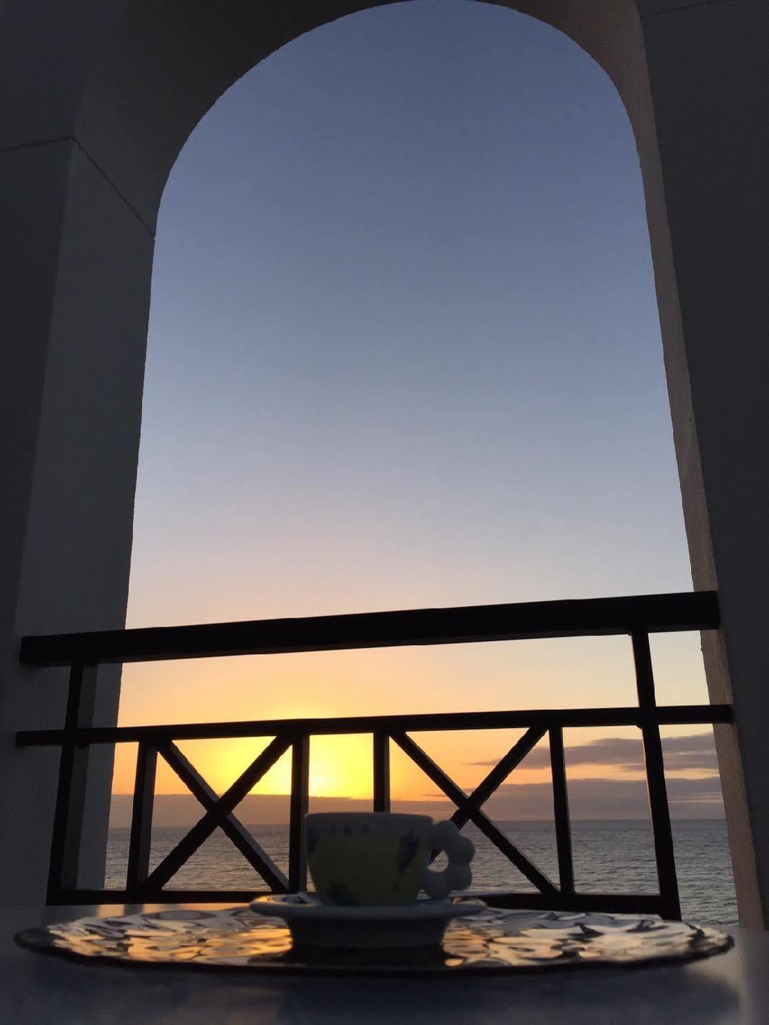 Royal Palm Resort & Spa (Adults Only) Playa De Esquinzo Bagian luar foto